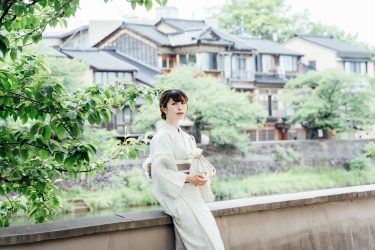 金沢の人気観光地・ひがし茶屋街＆主計町茶屋街で着物撮影をしてきました。